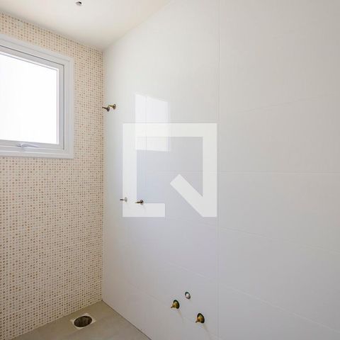 Casa de condomínio à venda com 325m², 4 quartos e 3 vagasBanheiro da Suíte 4