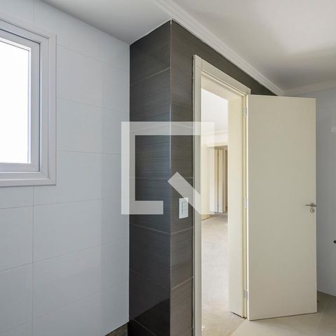 Casa de condomínio à venda com 325m², 4 quartos e 3 vagasBanheiro da Suíte 1