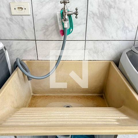 Casa para alugar com 430m², 5 quartos e 3 vagas Casa para alugar com 430m², 5 quartos e 3 vagasÁrea de Serviço