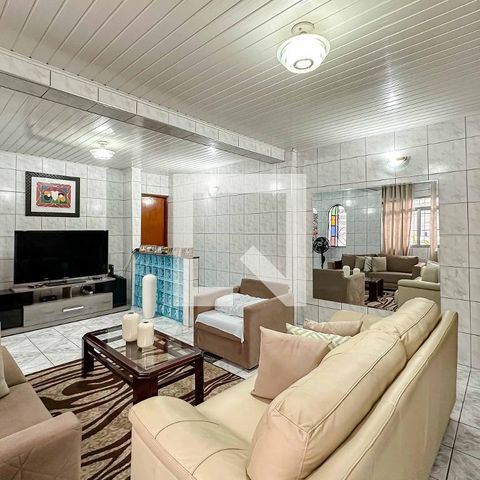 Casa para alugar com 430m², 5 quartos e 3 vagas Casa para alugar com 430m², 5 quartos e 3 vagasSala