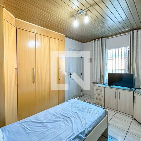 Casa para alugar com 430m², 5 quartos e 3 vagas Casa para alugar com 430m², 5 quartos e 3 vagasSuíte 2