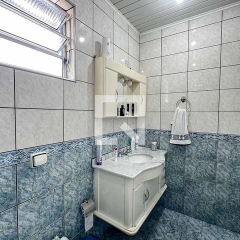 Casa para alugar com 430m², 5 quartos e 3 vagas Casa para alugar com 430m², 5 quartos e 3 vagasSuíte 1