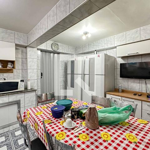 Casa para alugar com 430m², 5 quartos e 3 vagas Casa para alugar com 430m², 5 quartos e 3 vagasCozinha