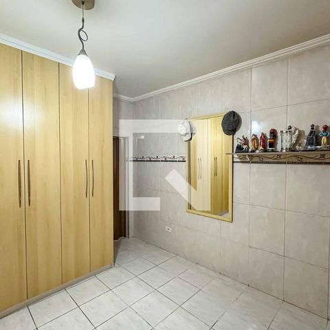 Casa para alugar com 430m², 5 quartos e 3 vagas Casa para alugar com 430m², 5 quartos e 3 vagasSuíte 3