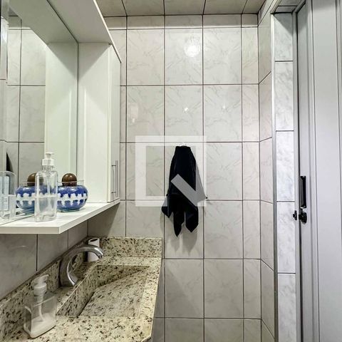 Casa para alugar com 430m², 5 quartos e 3 vagas Casa para alugar com 430m², 5 quartos e 3 vagasSuíte 3
