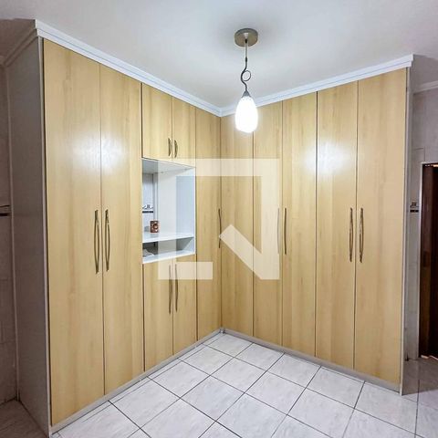 Casa para alugar com 430m², 5 quartos e 3 vagas Casa para alugar com 430m², 5 quartos e 3 vagasSuíte 3