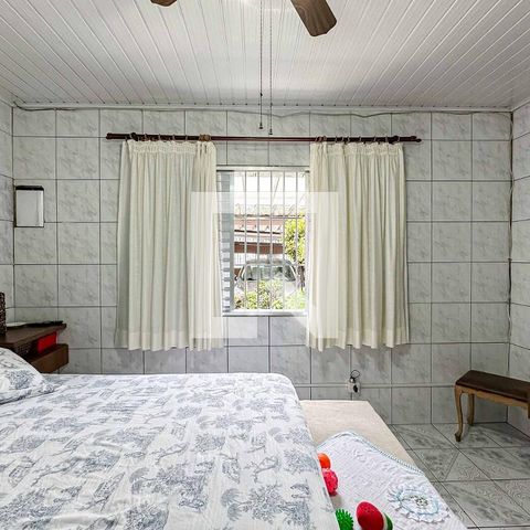 Casa para alugar com 430m², 5 quartos e 3 vagas Casa para alugar com 430m², 5 quartos e 3 vagasQuarto 1