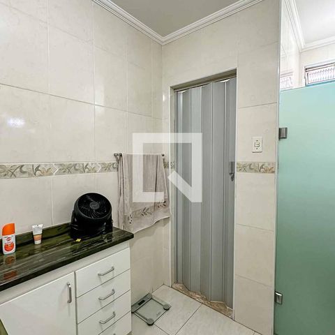 Casa para alugar com 430m², 5 quartos e 3 vagas Casa para alugar com 430m², 5 quartos e 3 vagasBanheiro