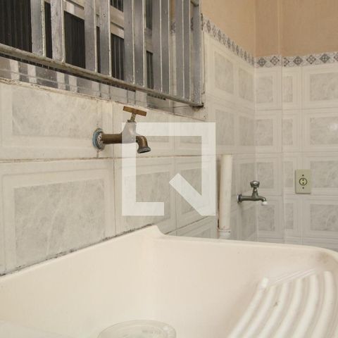 Casa à venda com 212m², 4 quartos e 4 vagasÁrea de Serviço