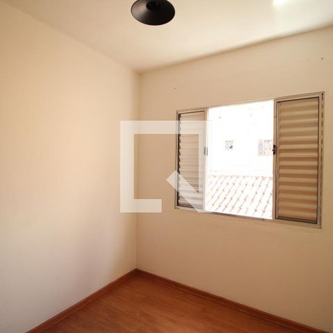 Casa à venda com 212m², 4 quartos e 4 vagasQuarto 2 