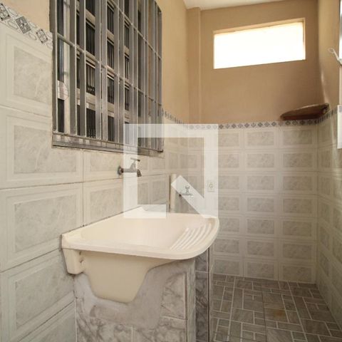 Casa à venda com 212m², 4 quartos e 4 vagasÁrea de Serviço