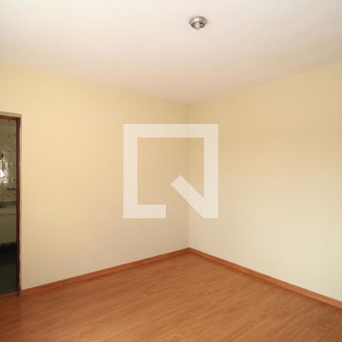 Casa à venda com 212m², 4 quartos e 4 vagasQuarto 1 - suíte