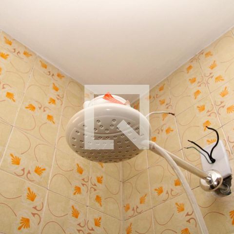 Casa à venda com 212m², 4 quartos e 4 vagasBanheiro