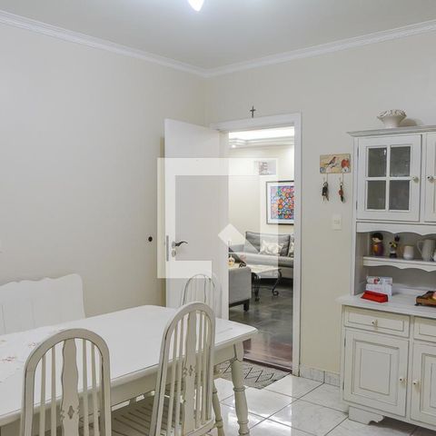 Casa à venda com 280m², 4 quartos e 3 vagasCopa
