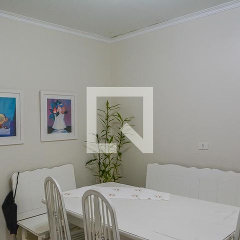 Casa à venda com 280m², 4 quartos e 3 vagasCopa