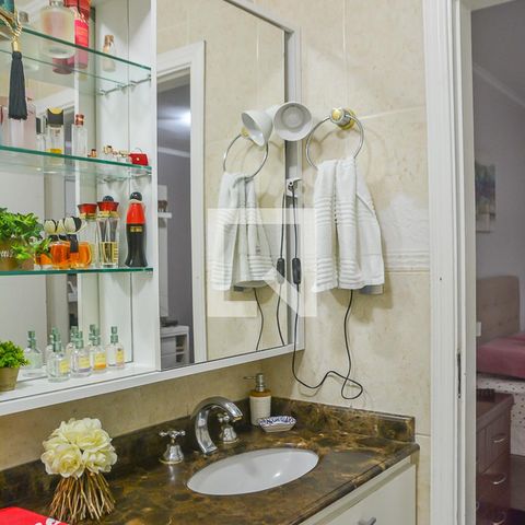 Casa à venda com 280m², 4 quartos e 3 vagasBanheiro da Suíte