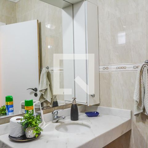 Casa à venda com 280m², 4 quartos e 3 vagasBanheiro