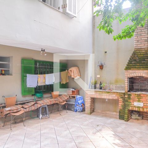 Casa à venda com 280m², 4 quartos e 3 vagasChurrasqueira
