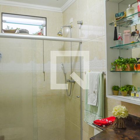 Casa à venda com 280m², 4 quartos e 3 vagasBanheiro da Suíte