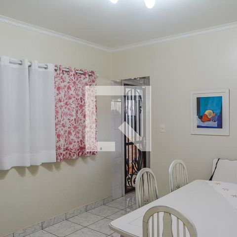 Casa à venda com 280m², 4 quartos e 3 vagasCopa