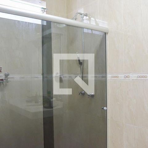 Casa à venda com 280m², 4 quartos e 3 vagasBanheiro