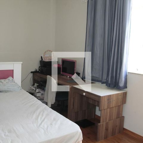 Casa à venda com 170m², 3 quartos e 6 vagasquarto 02