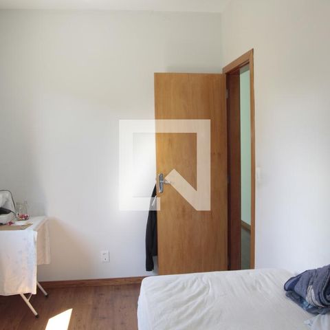Casa à venda com 170m², 3 quartos e 6 vagasquarto 02