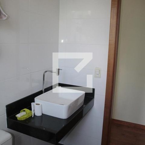 Casa à venda com 170m², 3 quartos e 6 vagasbanheiro