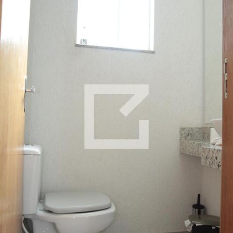 Casa à venda com 170m², 3 quartos e 6 vagaslavabo