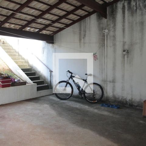 Casa à venda com 170m², 3 quartos e 6 vagasÁrea de Serviço