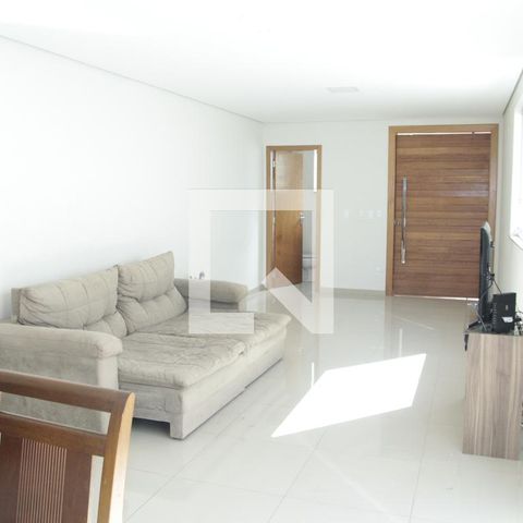 Casa à venda com 170m², 3 quartos e 6 vagassala