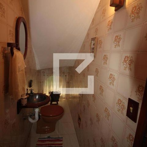 Casa à venda com 140m², 3 quartos e 2 vagasLavabo