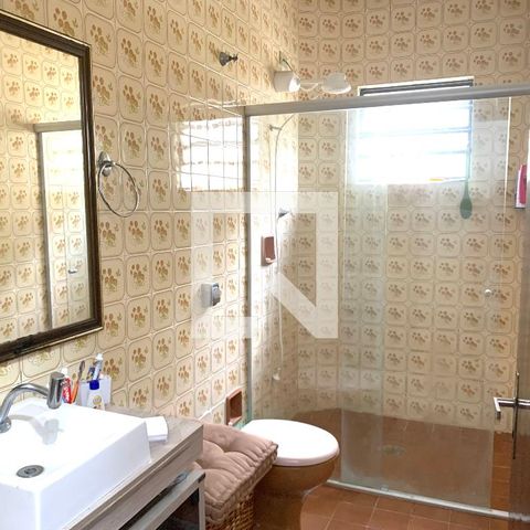 Casa à venda com 140m², 3 quartos e 2 vagas Casa à venda com 140m², 3 quartos e 2 vagasBanheiro da Suíte 1