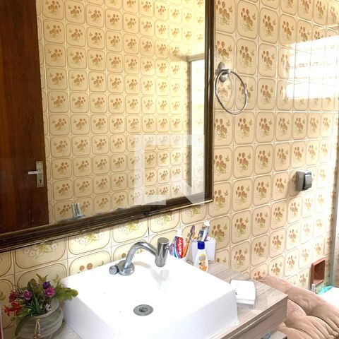 Casa à venda com 140m², 3 quartos e 2 vagas Casa à venda com 140m², 3 quartos e 2 vagasBanheiro da Suíte 1