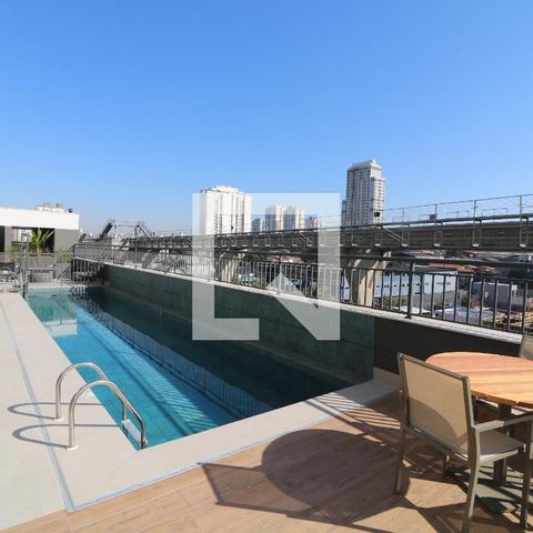 Studio à venda com 26m², 1 quarto e sem vagaÁrea comum - Piscina