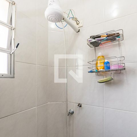 Apartamento à venda com 238m², 5 quartos e 3 vagasBanheiro da Suíte 2