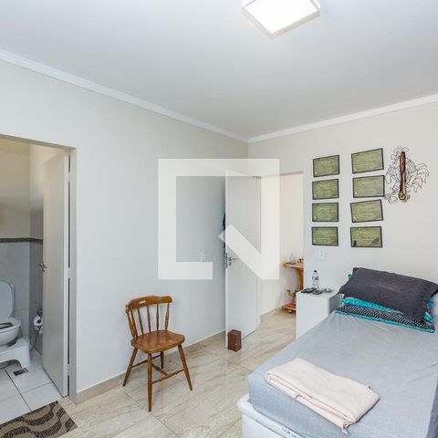 Apartamento à venda com 238m², 5 quartos e 3 vagasSuíte 2
