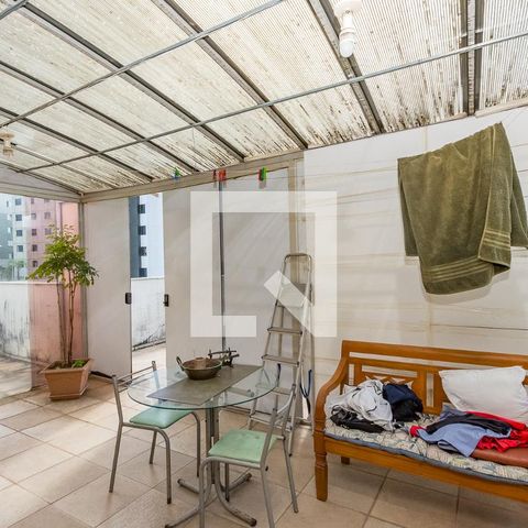 Apartamento à venda com 238m², 5 quartos e 3 vagasVaranda