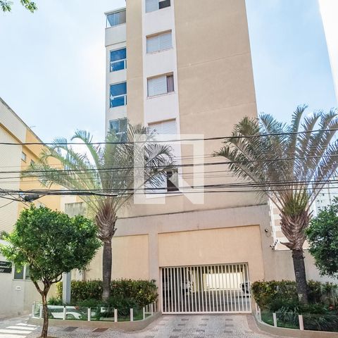 Apartamento à venda com 238m², 5 quartos e 3 vagasFachada