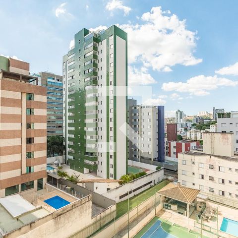 Apartamento à venda com 238m², 5 quartos e 3 vagasVaranda