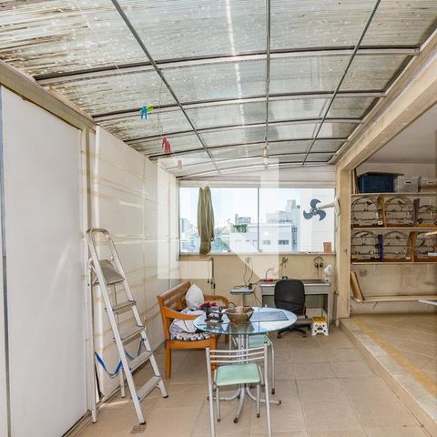 Apartamento à venda com 238m², 5 quartos e 3 vagasVaranda