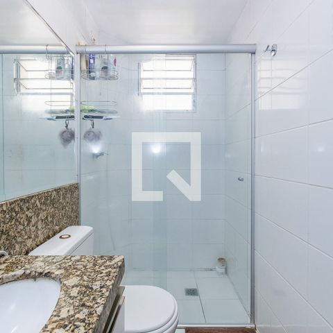 Apartamento à venda com 238m², 5 quartos e 3 vagasBanheiro da Suíte 1
