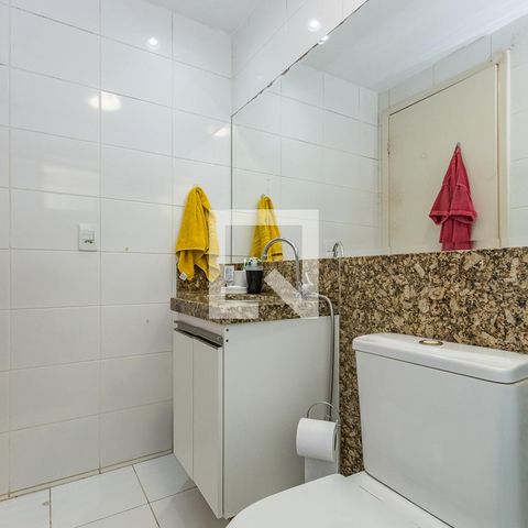 Apartamento à venda com 238m², 5 quartos e 3 vagasBanheiro da Suíte 1