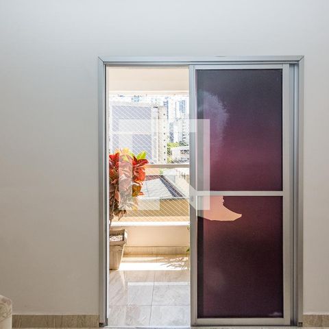 Apartamento à venda com 238m², 5 quartos e 3 vagasVaranda da Sala