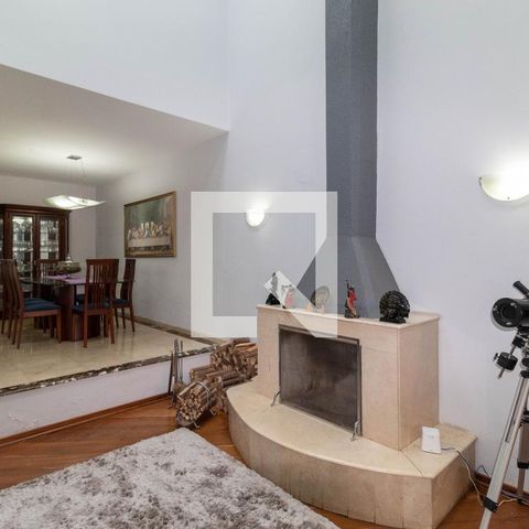 Casa à venda com 385m², 5 quartos e 6 vagas Casa à venda com 385m², 5 quartos e 6 vagasSala 2