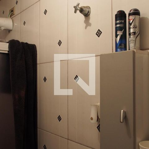 Casa à venda com 400m², 2 quartos e 10 vagasBanheiro da Suíte
