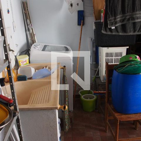 Casa à venda com 400m², 2 quartos e 10 vagasLavanderia