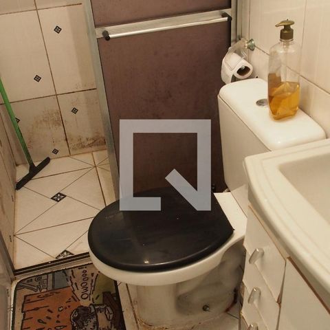 Casa à venda com 400m², 2 quartos e 10 vagasBanheiro da Suíte