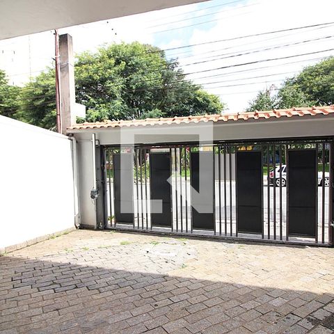Casa à venda com 344m², 4 quartos e 6 vagasGaragem