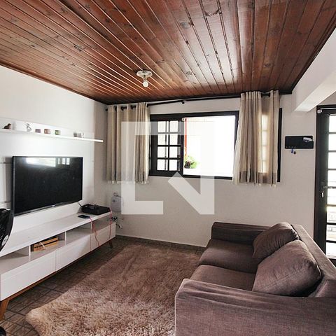 Casa à venda com 344m², 4 quartos e 6 vagasSala Edícula  